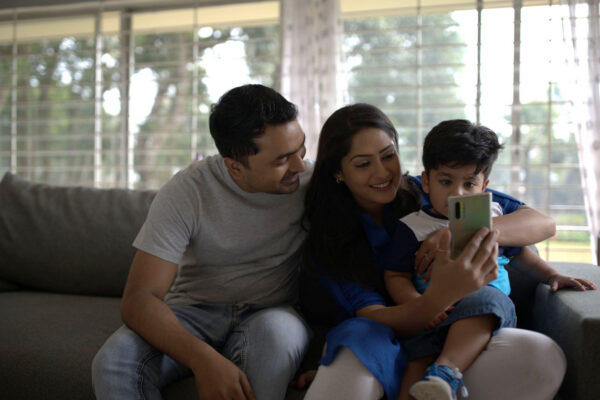 Mobile technology fuels AI adoption in Bangladesh, according to Telenor Asia study
